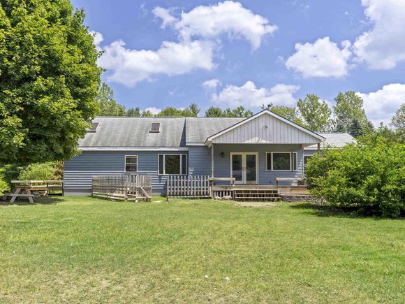 1200 S Pioneer Road