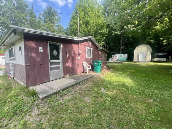 5237 Hamilton Road