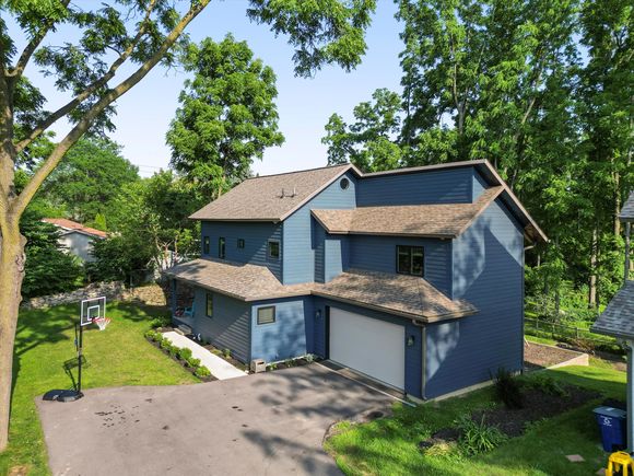 1622 Fulmer Street AnnArbor, MI House Active - Photo 1 of 46. Opens carousel modal