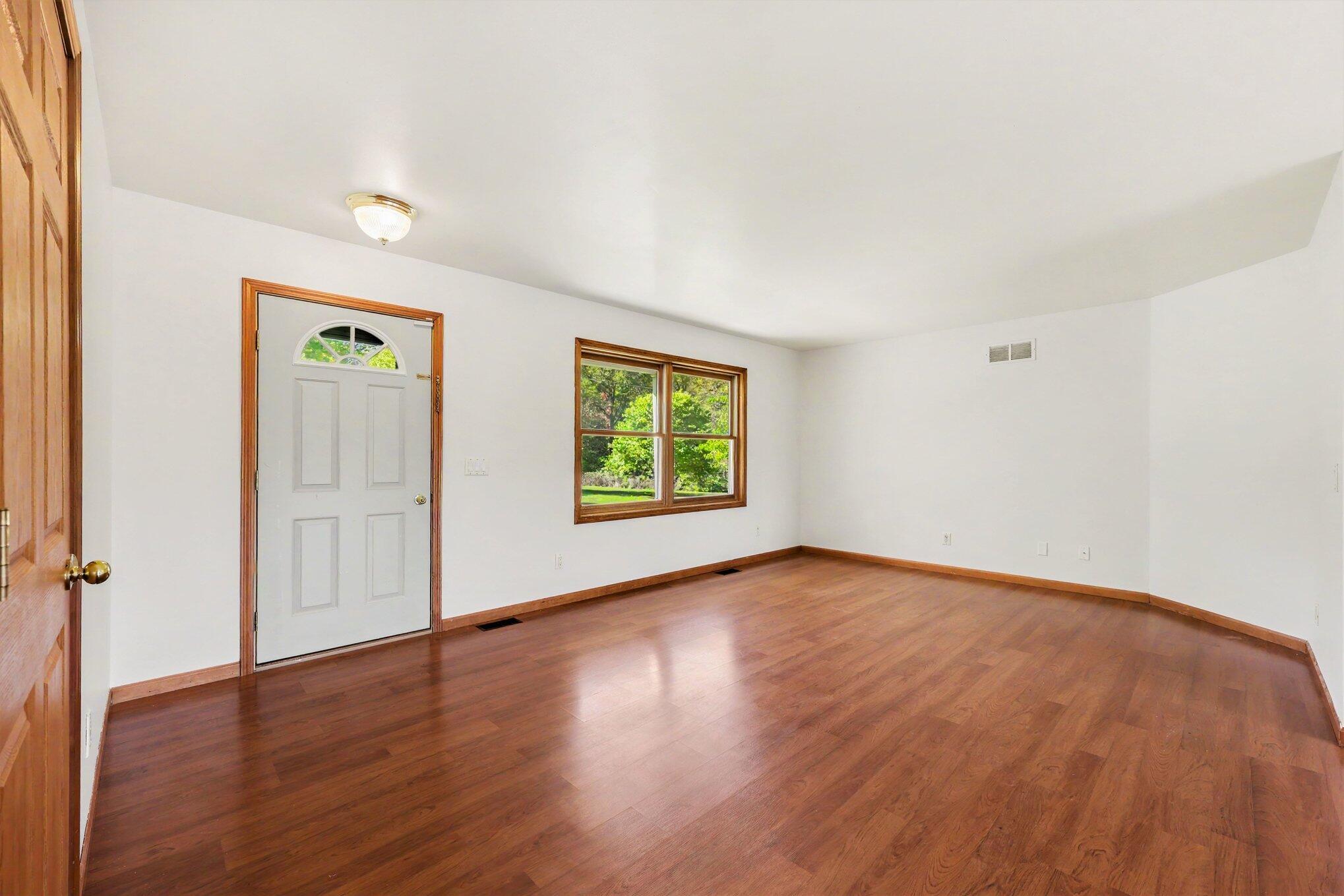 6085 Conway Rd, Chelsea, MI 48118 | MLS# 81026054475