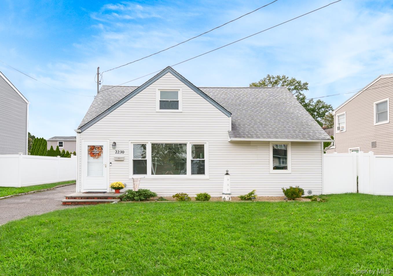2230 Beech St, Wantagh, NY 11793 | MLS# 1055275