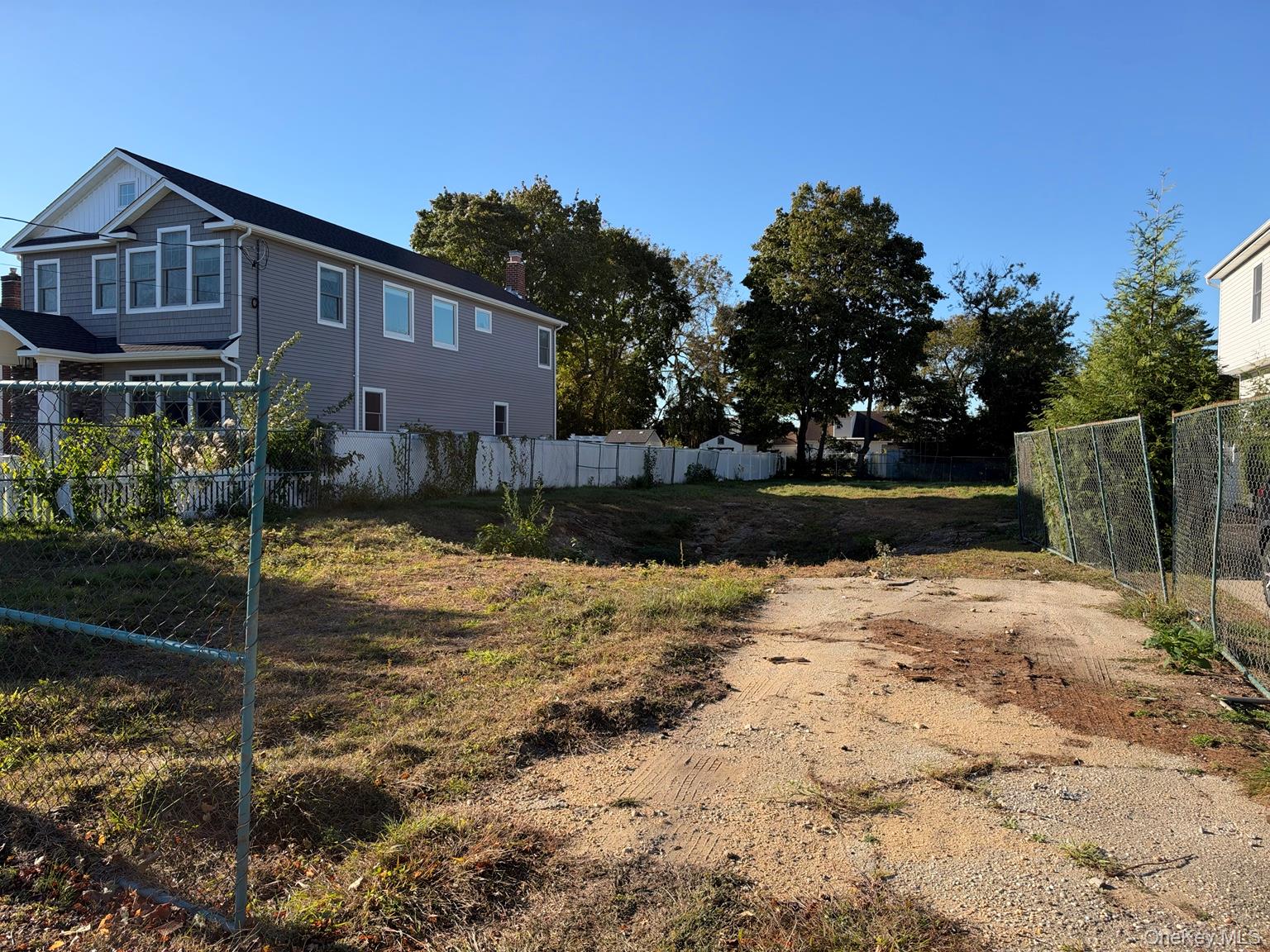 Evergreen Essentials 91 Evergreen Ave, Bethpage, NY 11714 | MLS# 1066411