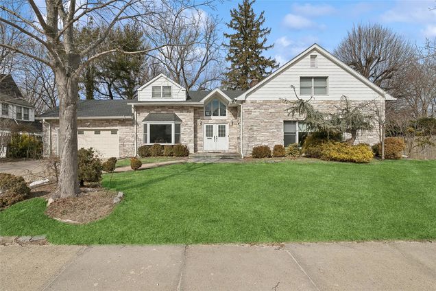 45 Nassau Drive Great Neck, NY House Sold - Photo 1 of 1. Opens carousel modal