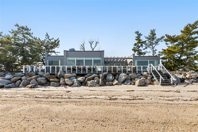 334 Centre Island Road Centre Island, NY House Active - Photo 1 of 34. Opens carousel modal