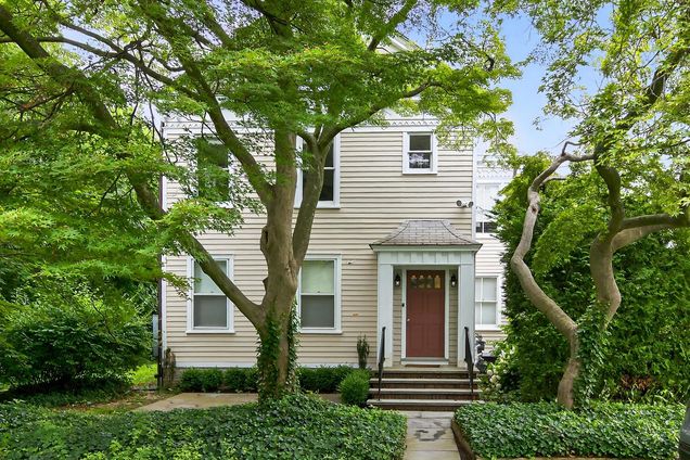 95 High Street Unit 4 Huntington, NY Apartment Active - Photo 1 of 20. Opens carousel modal
