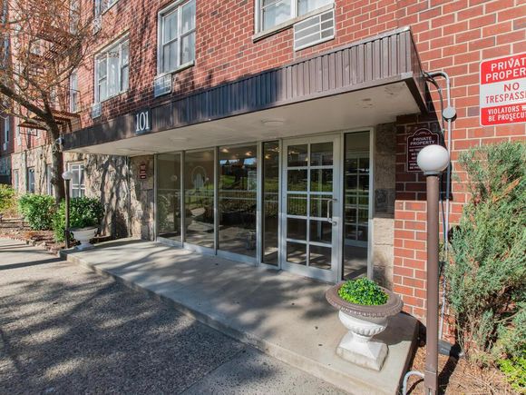101 Highland Avenue Unit 4L
