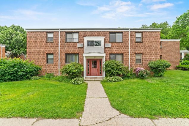 35 Lawrence Drive Unit A