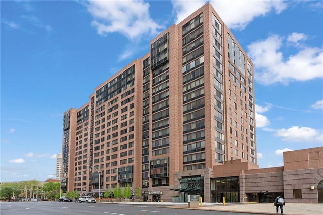 4 Martine Avenue Unit 1109 White Plains, NY Condo Active - Photo 1 of 23. Opens carousel modal