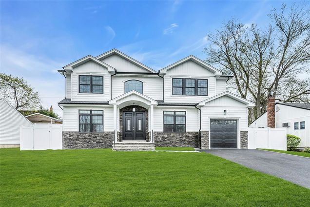 7 Sheridan Street