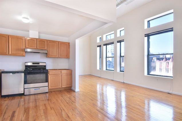 12 N Broadway Unit 3B Yonkers, NY Apartment Active - Photo 1 of 6. Opens carousel modal