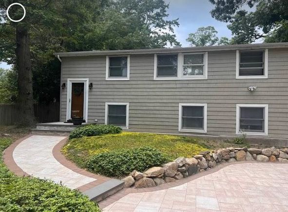 35 Woodchuck Lane