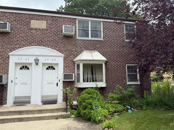 57 03 Marathon Parkway Unit 250 (Lower)