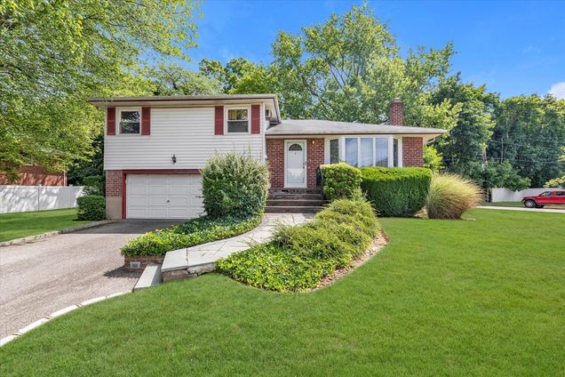 80 Winthrop Road
