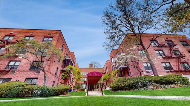 1015 Old Post Road Unit 3N