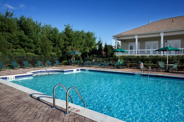 118 Pineview Lane Unit 118 Coram, NY Apartment Active - Photo 1 of 3. Opens carousel modal
