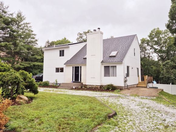 14 Caputo Drive