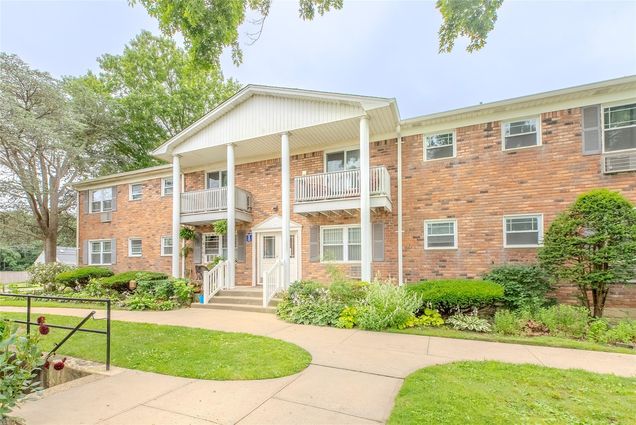 3 Fair Harbor Drive Unit 3