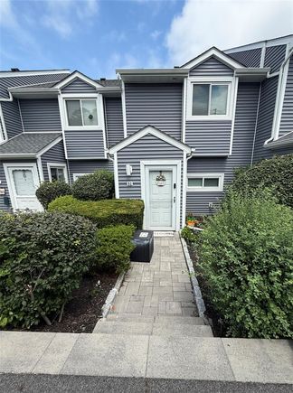 32 Waterview Estate Unit 32