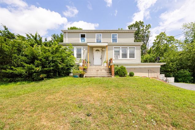68 Clark Street Unit 1N Poughkeepsie, NY Apartment Active - Photo 1 of 19. Opens carousel modal