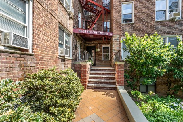 66 37 Yellowstone Boulevard Unit 6G Forest Hills, NY House Active - Photo 1 of 17. Opens carousel modal