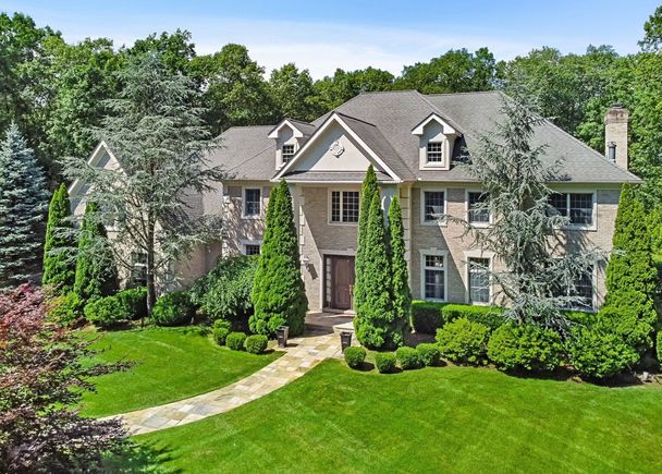 4 Hageman Court