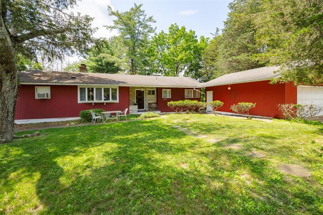 8 Rock Garden Way Poughkeepsie, NY House Active - Photo 1 of 31. Opens carousel modal
