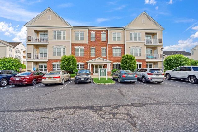 1523 Finch Lane