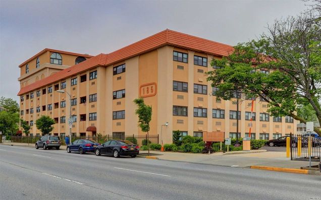 185 W Park Avenue Unit 307 Long Beach, NY Condo Active - Photo 1 of 15. Opens carousel modal