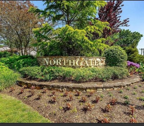 38 Northgate Crescent Melville, NY Townhouse Active - Photo 1 of 10. Opens carousel modal