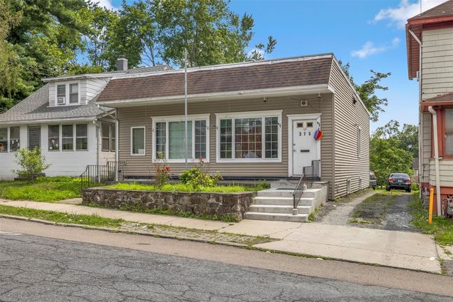 375 3rd Street Newburgh, NY House Active - Photo 1 of 18. Opens carousel modal
