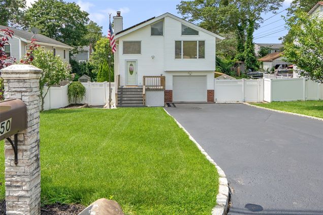 50 Hillside Road Farmingville, NY House Active - Photo 1 of 36. Opens carousel modal