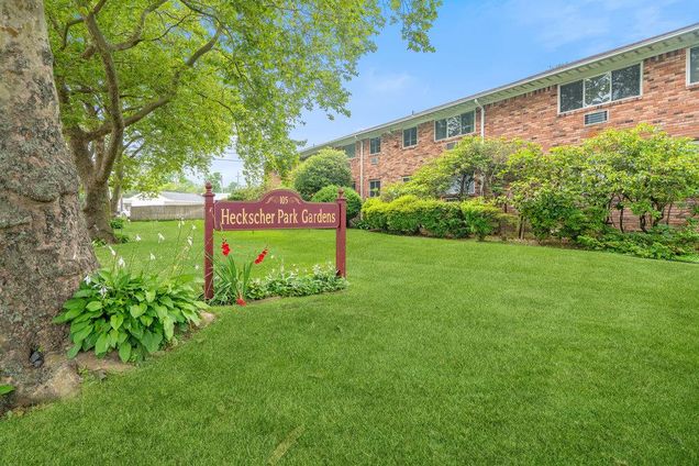 105 Prime Avenue Unit B7