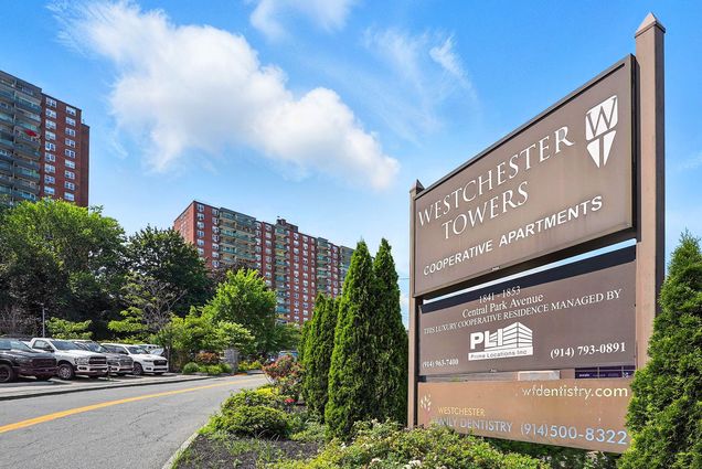 1853 Central Park Avenue Unit 3E