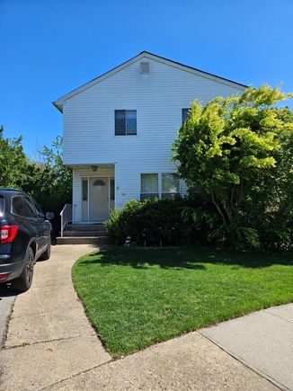 39 Smith Place