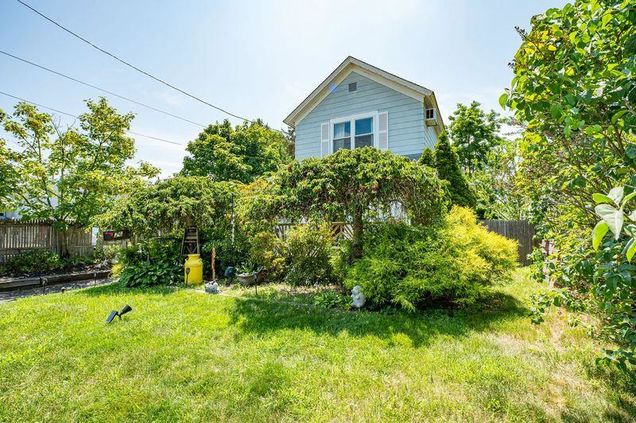 26 Lakeland Avenue Patchogue, NY House Active - Photo 1 of 17. Opens carousel modal
