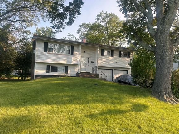 122 Sheridan Street