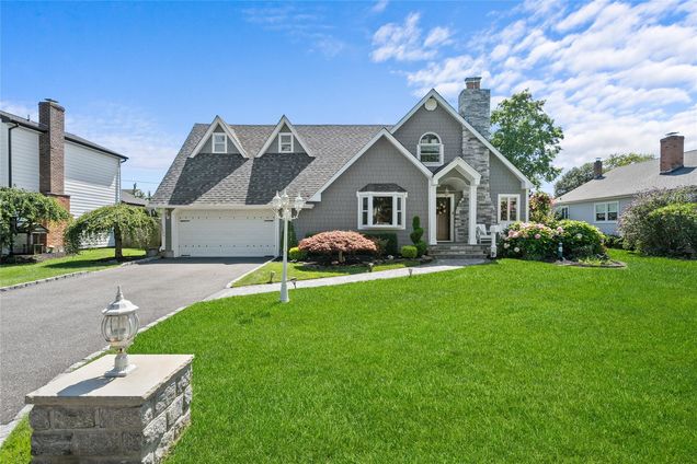 35 Bayway Avenue