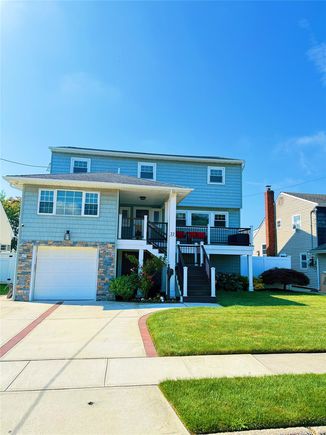 22 Wilshire Court Freeport, NY House Active - Photo 1 of 15. Opens carousel modal
