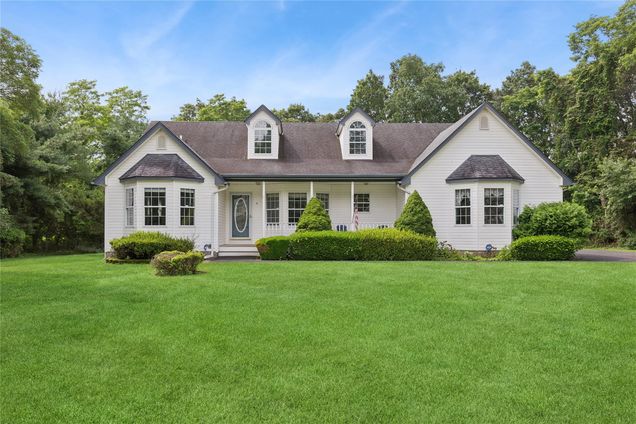 4 Pine Cone Court Moriches, NY House Active - Photo 1 of 49. Opens carousel modal