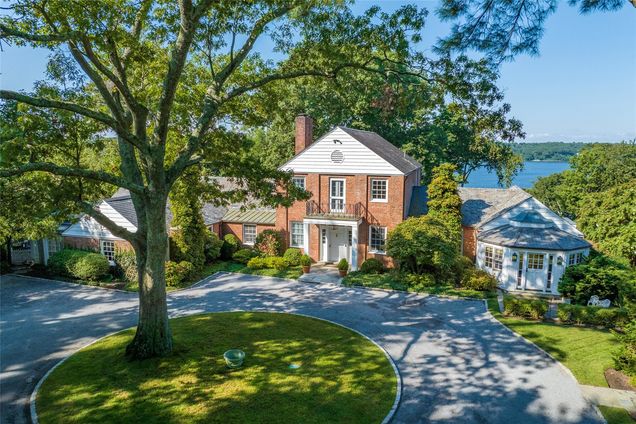 116 White Hill
