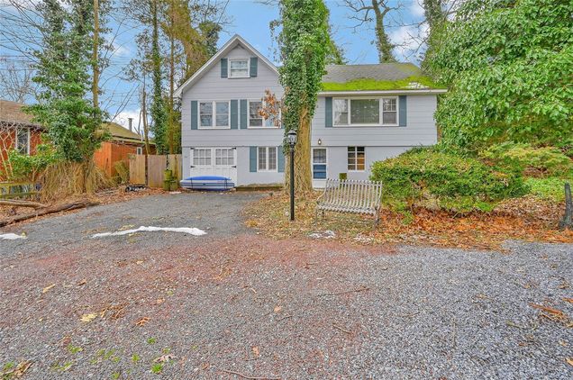 95 Cedar Road Wading River, NY House Active - Photo 1 of 24. Opens carousel modal