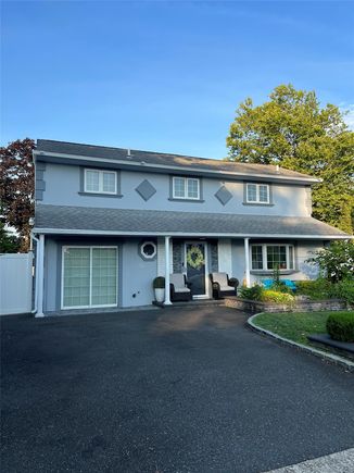 7 Bark Avenue Central Islip, NY House Active - Photo 1 of 15. Opens carousel modal