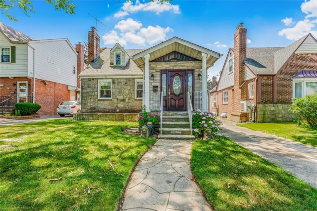 7562 177th Street Fresh Meadows, NY House Active - Photo 1 of 48. Opens carousel modal