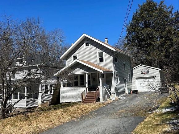 7 Balsam Drive