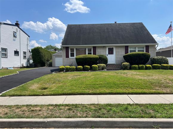 42 Plainfield Road