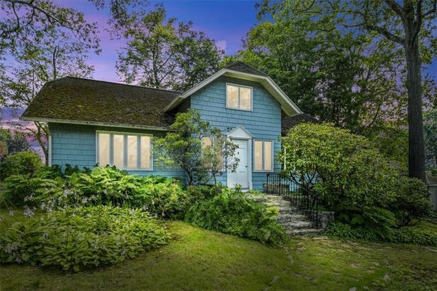8 Ridge Lane Mahopac, NY House Sold - Photo 1 of 1. Opens carousel modal