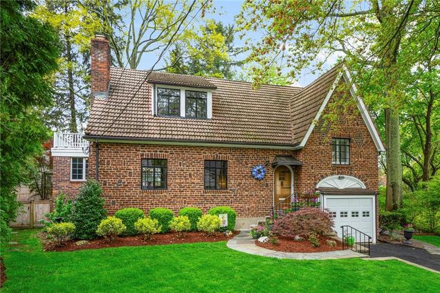 11 Coralyn Road Scarsdale, NY House Sold - Photo 1 of 1. Opens carousel modal