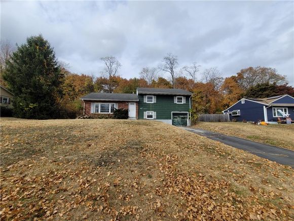 67 Harth Drive New Windsor, NY House Active - Photo 1 of 26. Opens carousel modal