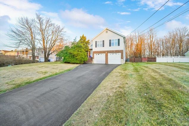 35 Depalma Drive