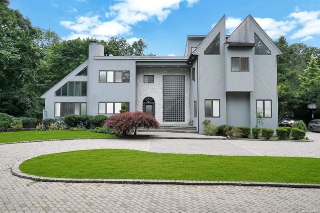 279 Round Swamp Road Melville, NY House Sold - Photo 1 of 1. Opens carousel modal